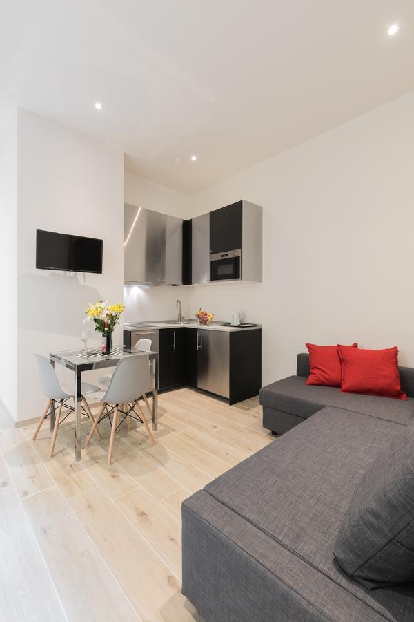 Appartamento Mudiva -Train Station Modern 1 Bdr Flat 1St Floor Firenze Esterno foto