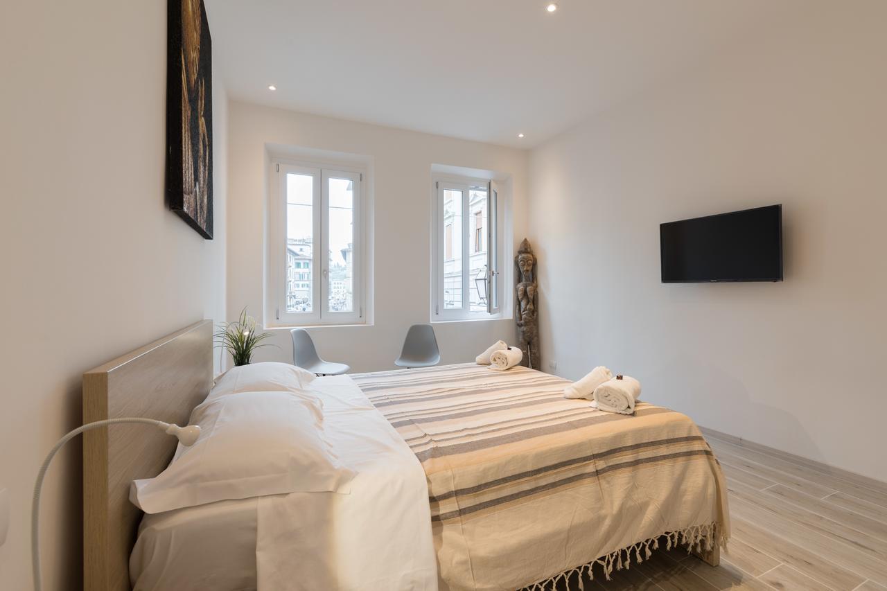 Appartamento Mudiva -Train Station Modern 1 Bdr Flat 1St Floor Firenze Esterno foto